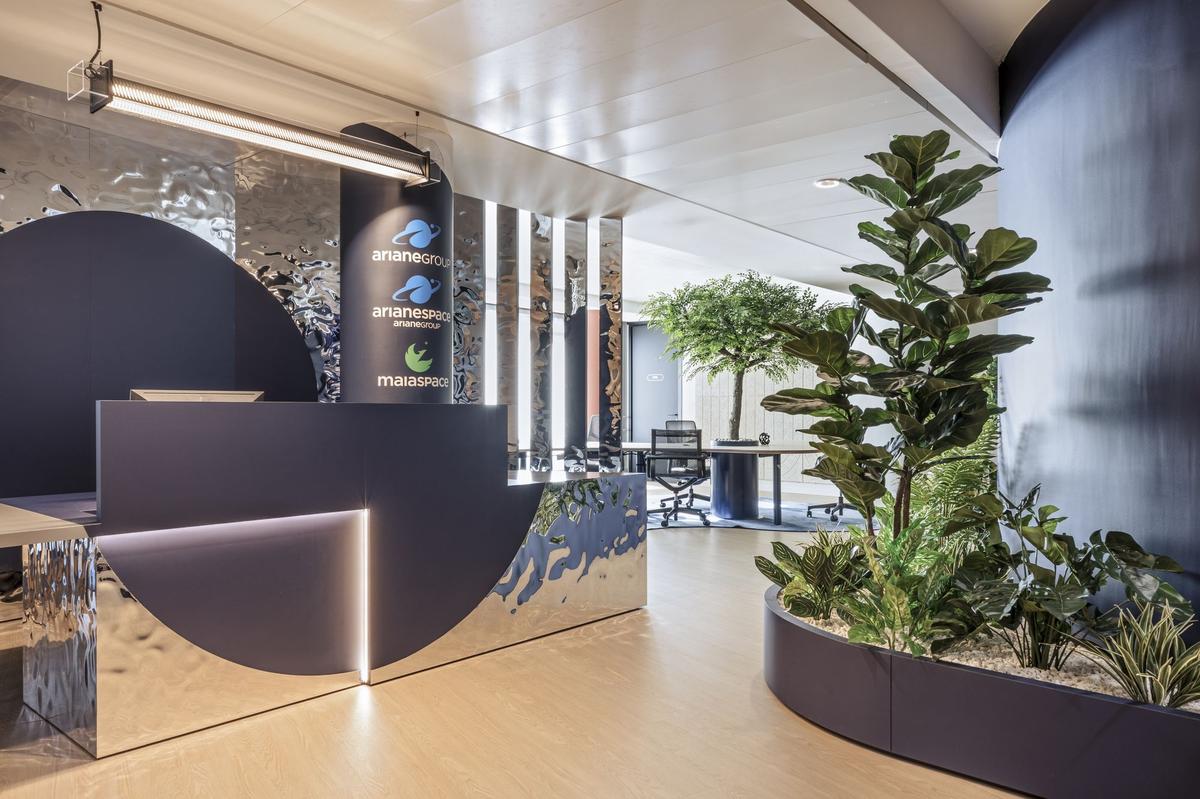 Ariane ���켯�Ű����ܲ������Ĵ�Ԫ�ع���Ա������