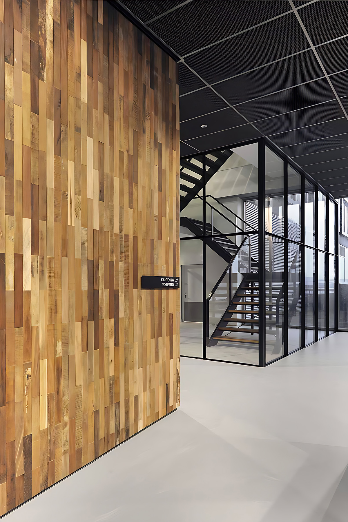 ��ķ˹�ص�Huys Europa��������ȷ�߶˰칫¥