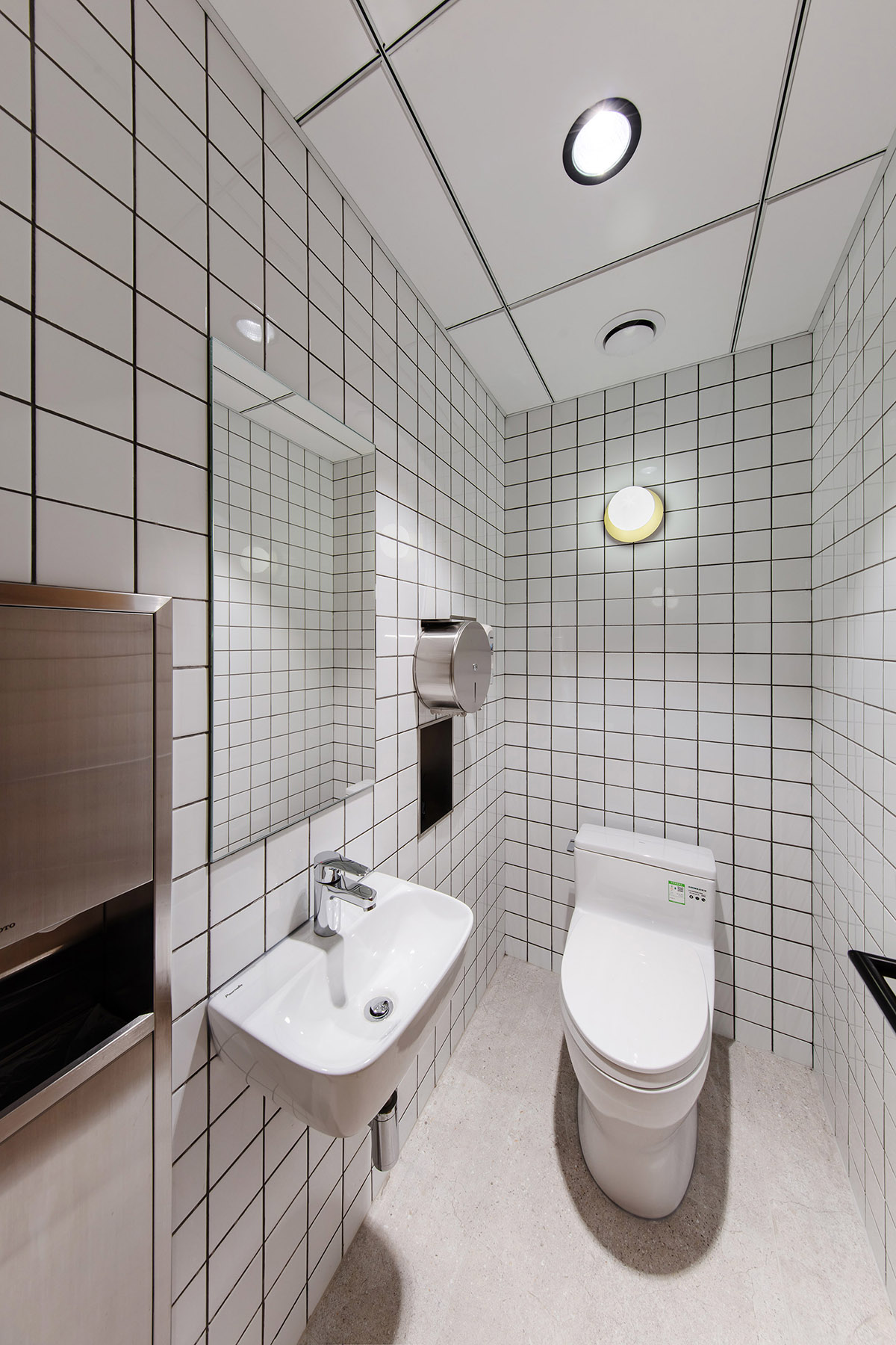 H&M�Ϻ��칫�ռ䣺���֮ۡ