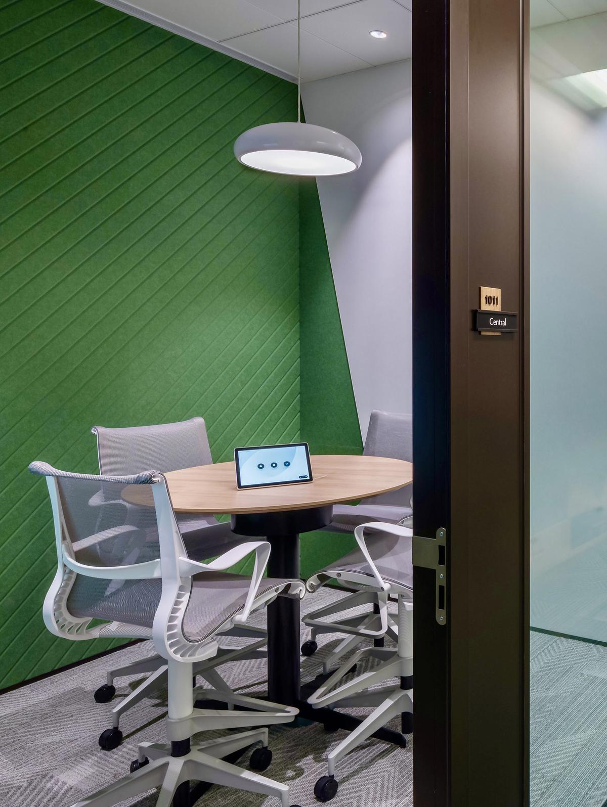 �����ͻ����飺��ʿ˽����������ܲ�