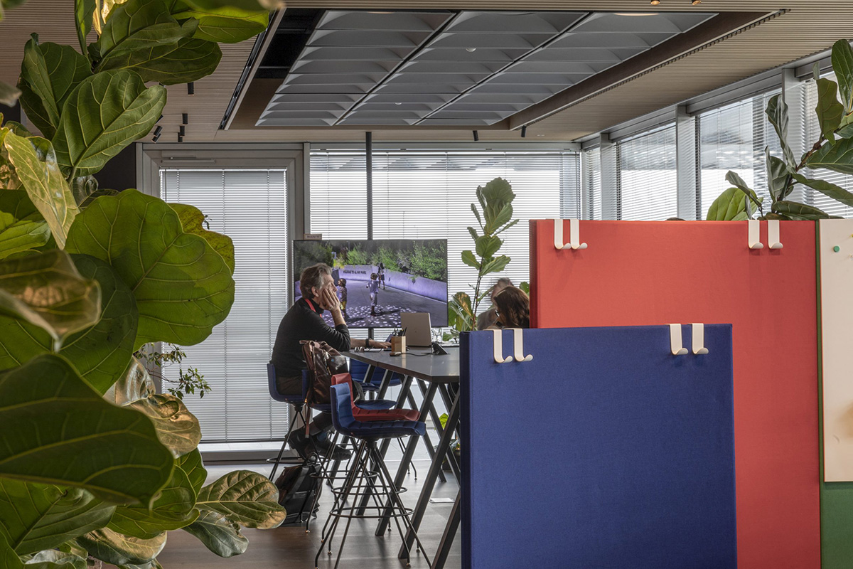 ������ͷiGuzzini�ܲ����⡤ɫ���Ҿ߹�����ЧЭ����