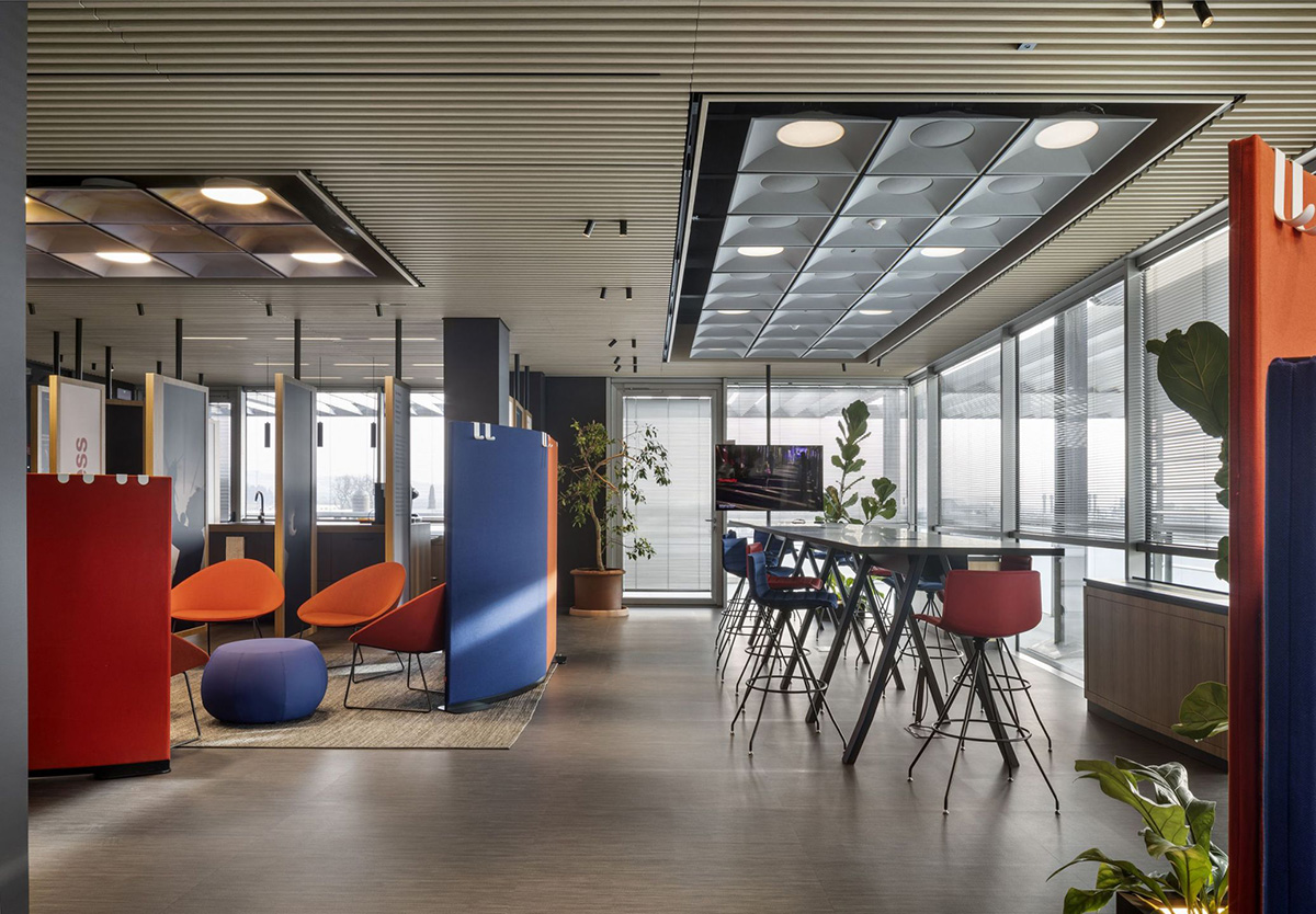 ������ͷiGuzzini�ܲ����⡤ɫ���Ҿ߹�����ЧЭ����