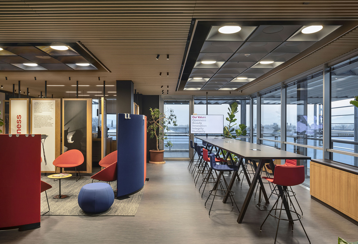 ������ͷiGuzzini�ܲ����⡤ɫ���Ҿ߹�����ЧЭ����