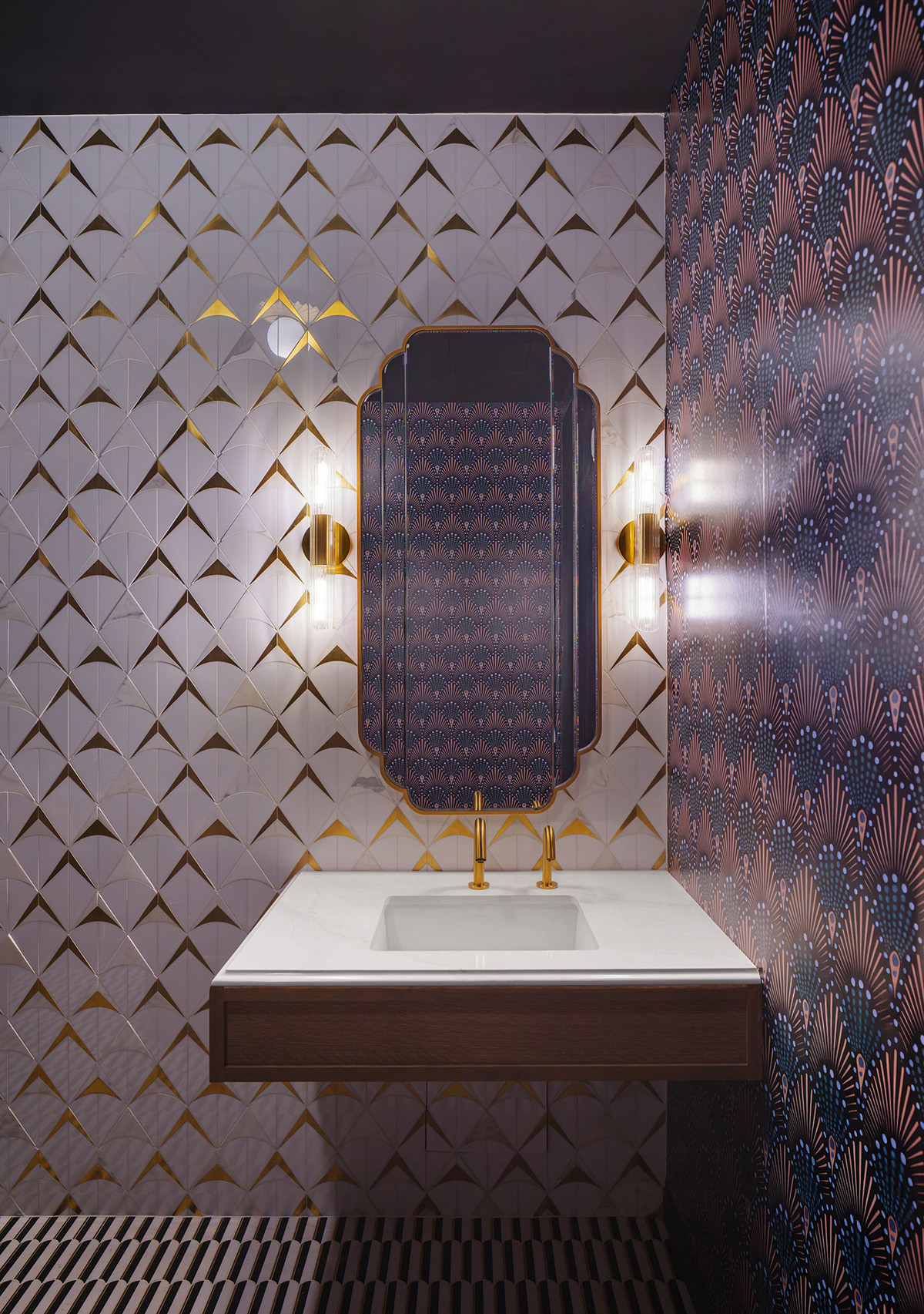 Work/Haus�Ҿߵ�����չ�������Ӵ�������Ⱥ