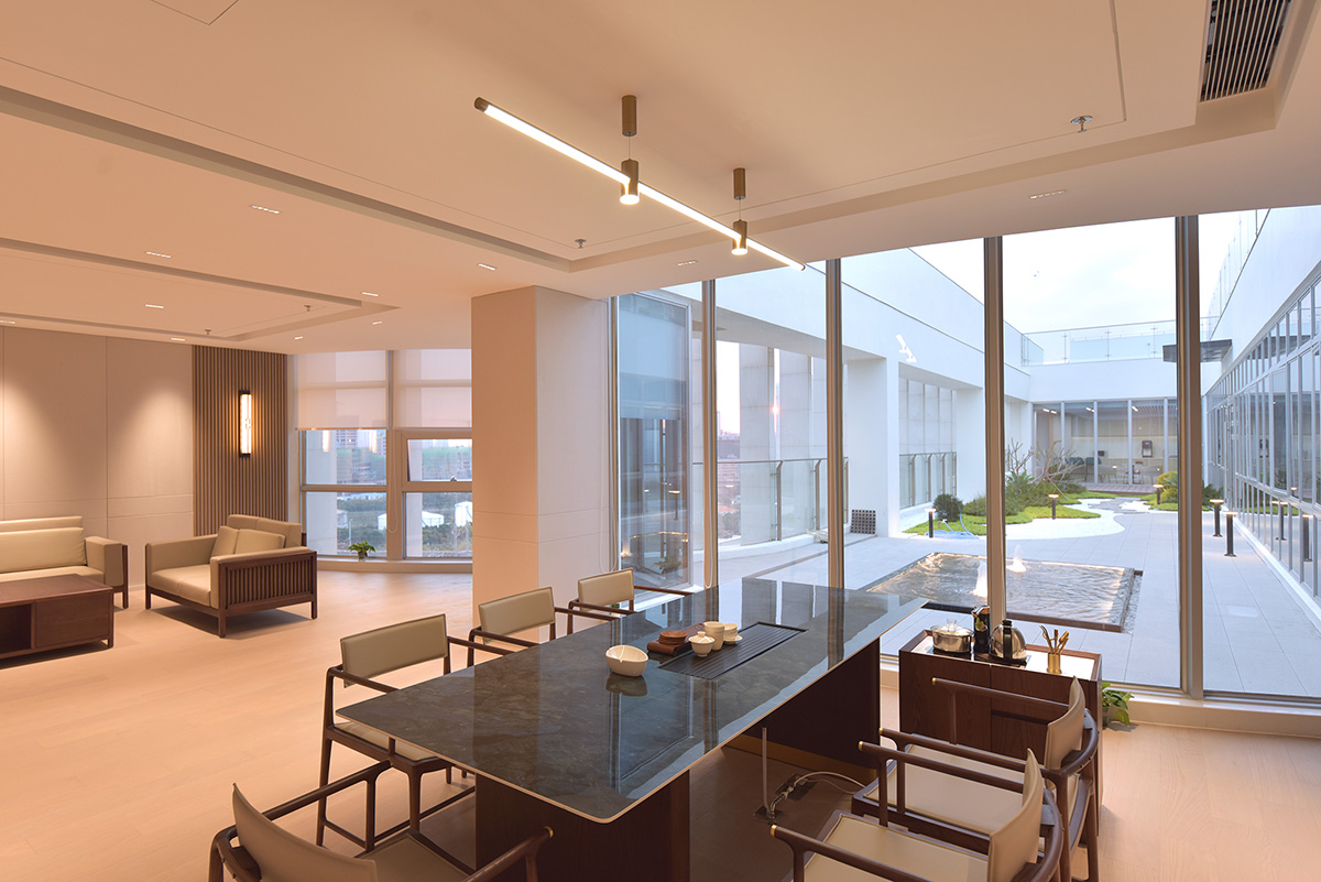 ΰ��Ƽ��ܲ����ã����칤ҵ�칫�ռ�Ĵ����˳�