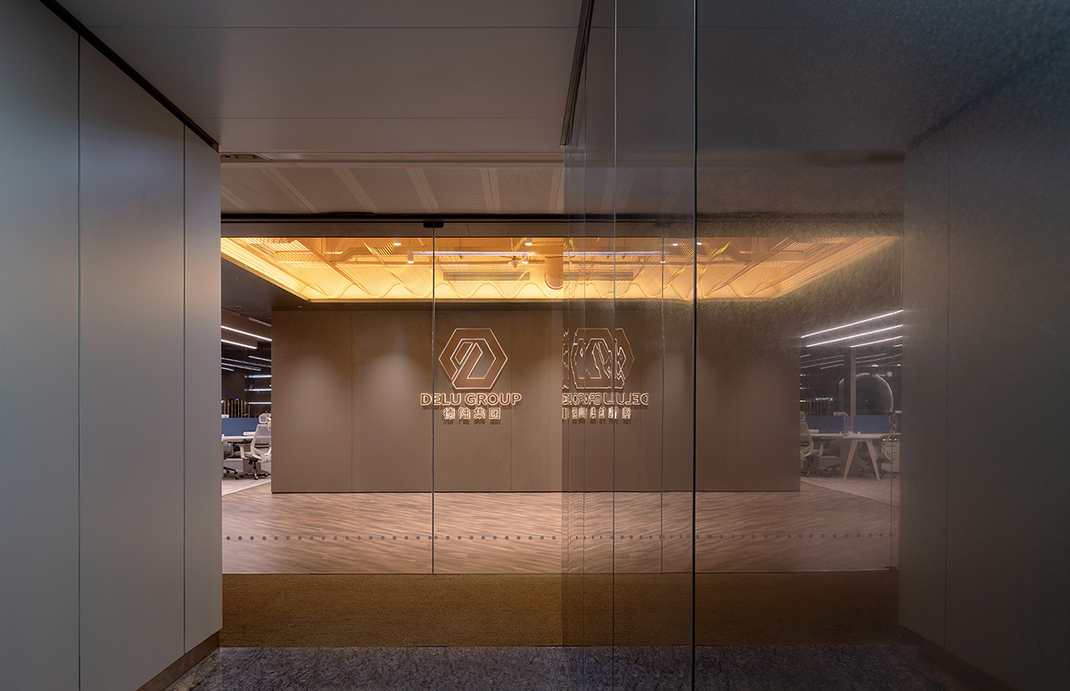 ��½�����Ϻ��ܲ���һ��Ϸ�绯������