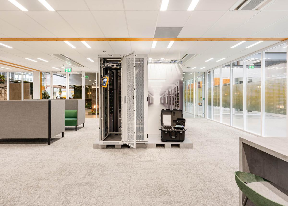 ���������Ǳ�Flukeŷ���ܲ�������ʽ���˲���������