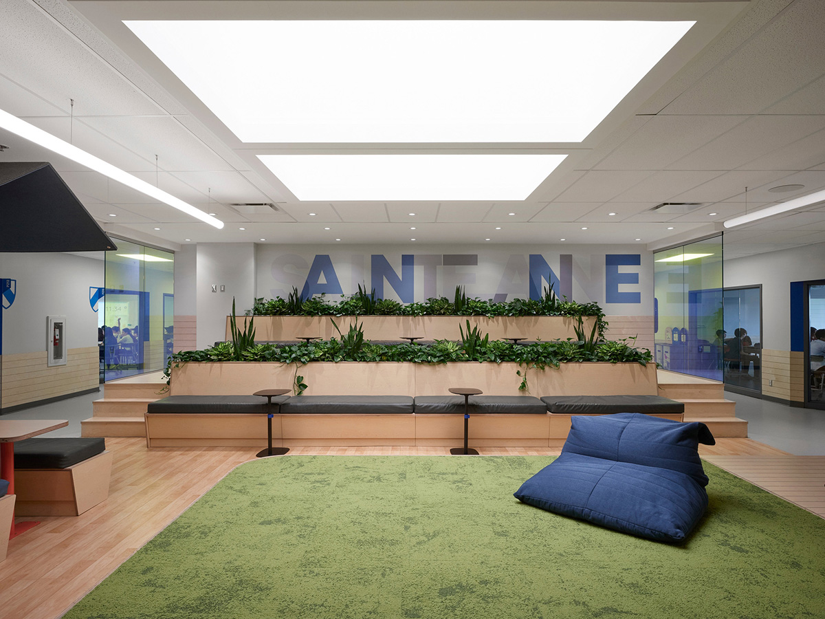 Marie Esther��ѧ¥���죺���������鶯��δ��ѧϰ�ռ�