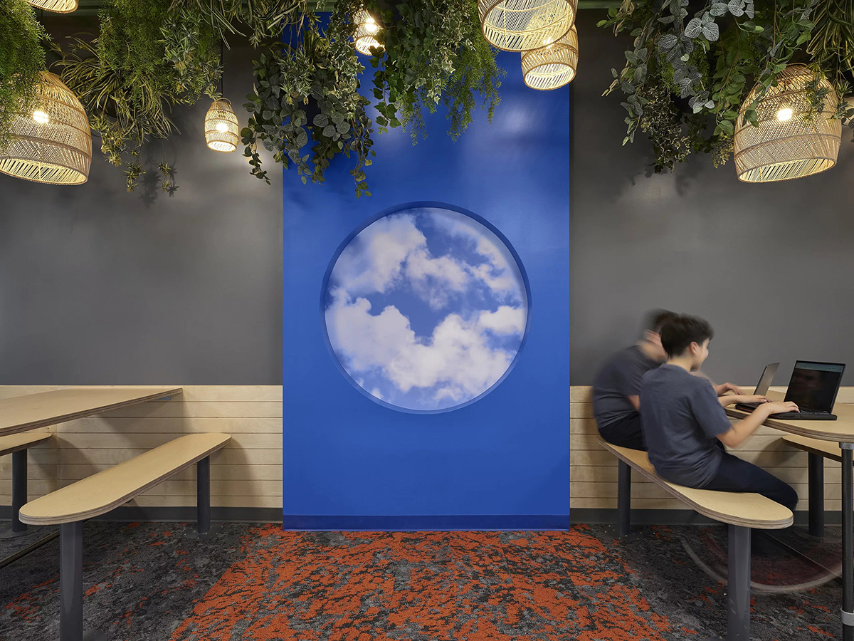 Marie Esther��ѧ¥���죺���������鶯��δ��ѧϰ�ռ�