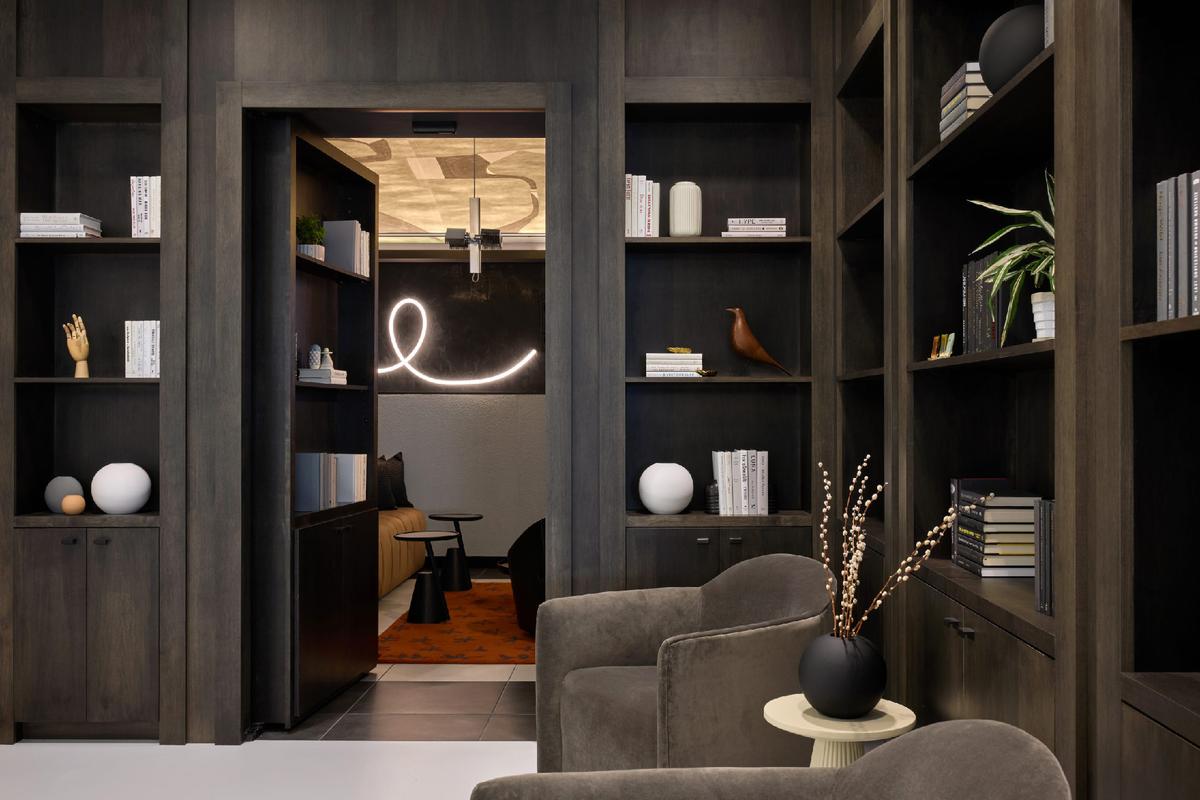 ��ҵ����Stonebriar���ݰ칫�ң��ٶ�������