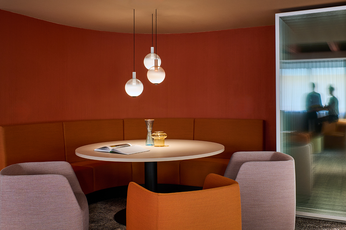 �¹�������ҵREWE�����ܲ���������Ч�ֲ�����ʵ¼