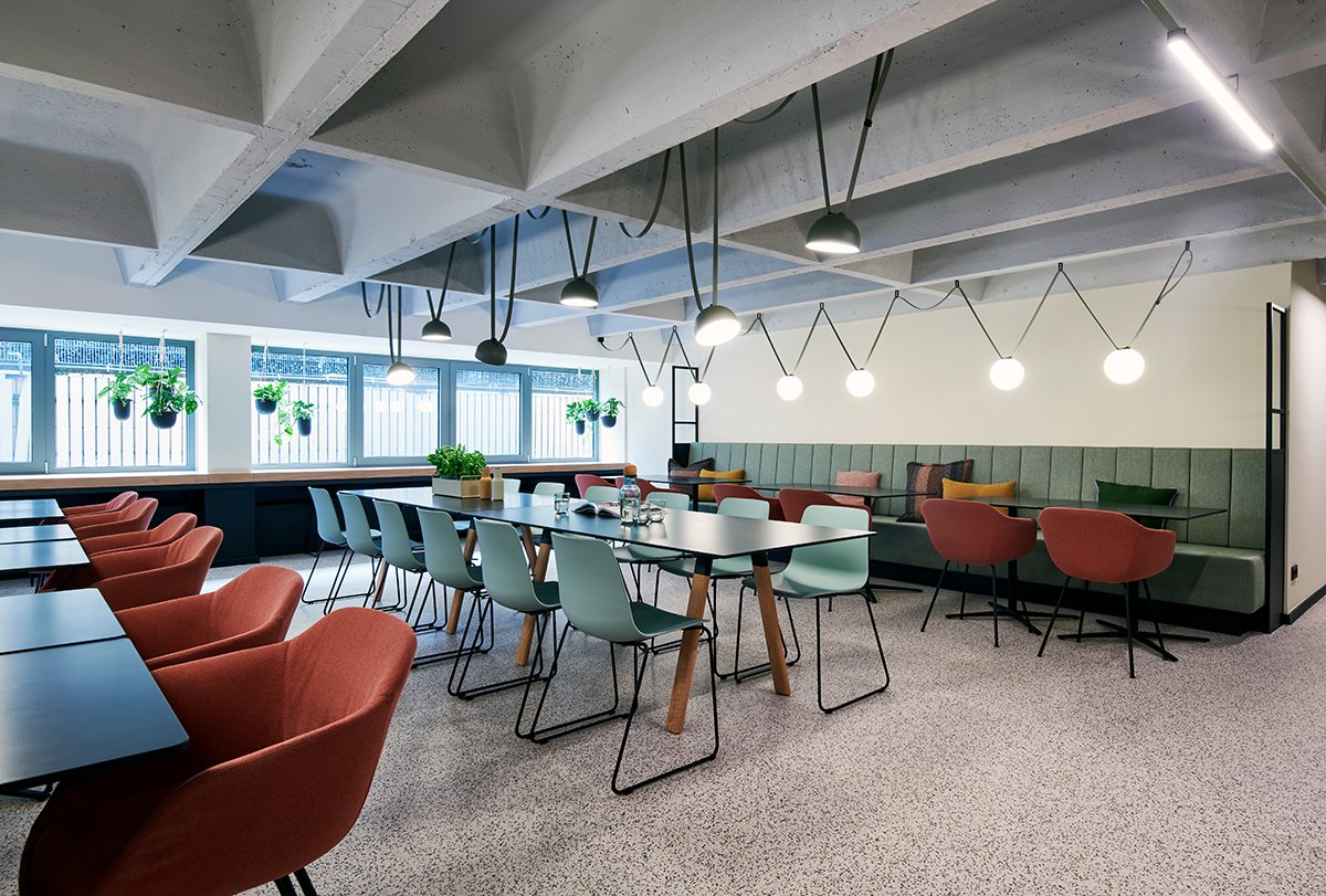 �¹�������ҵREWE�����ܲ���������Ч�ֲ�����ʵ¼