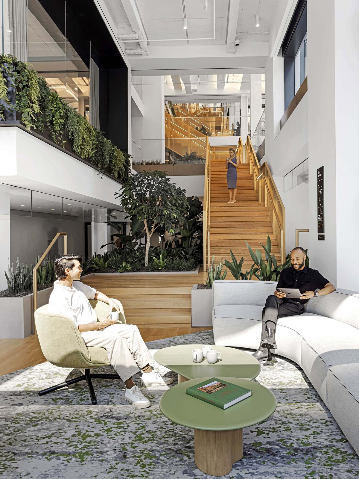 Macquarie����ŦԼ�ܲ���һ��¥�����ܽ��ڰ칫����