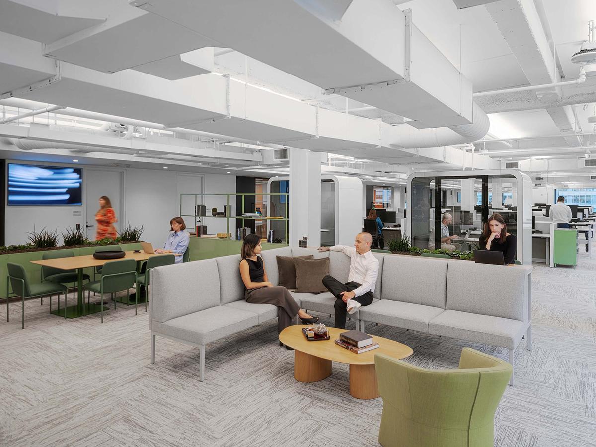 Macquarie����ŦԼ�ܲ���һ��¥�����ܽ��ڰ칫����