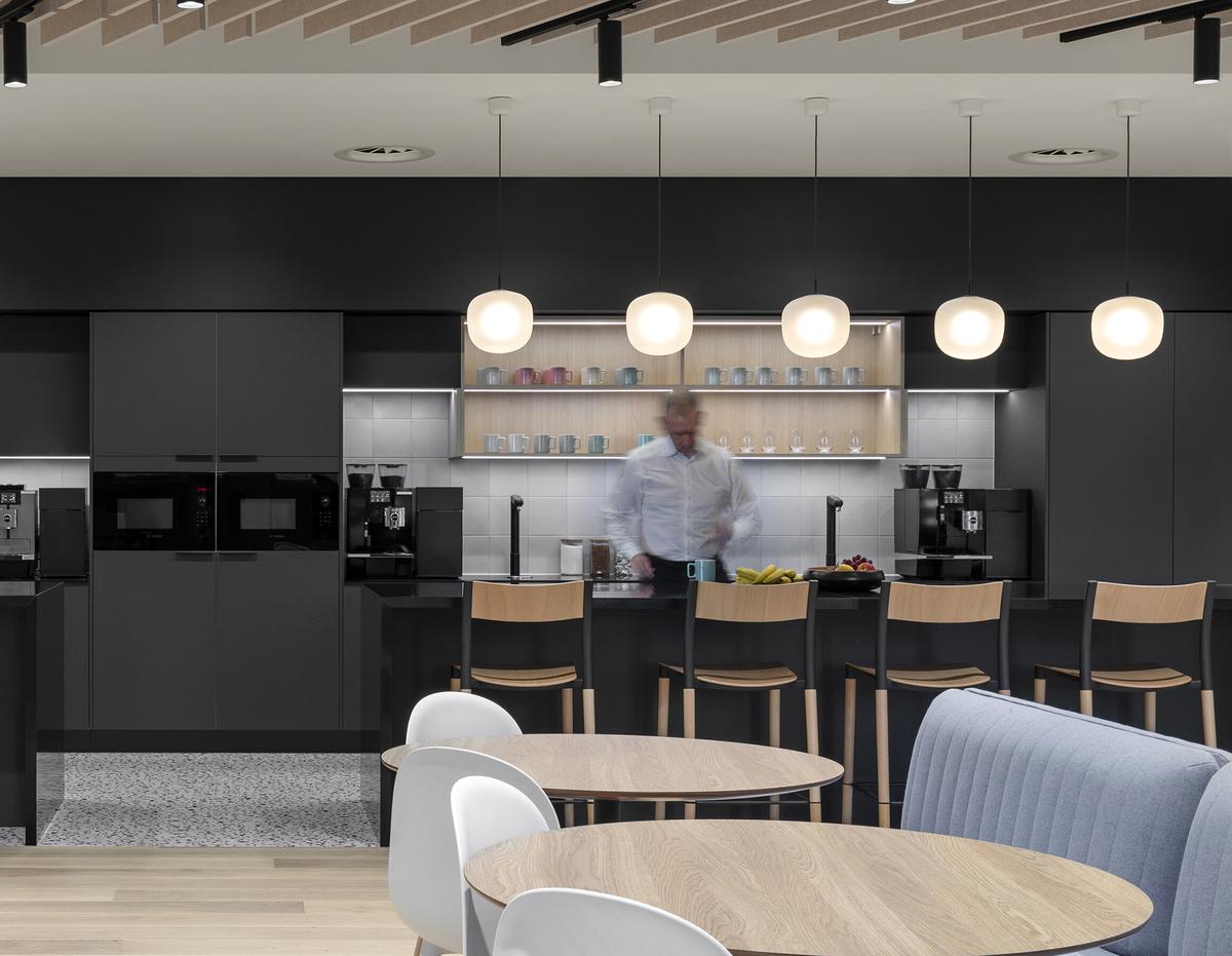 ���ڿƼ�Acrisure�׶��ܲ������Э��+�����ݽ�