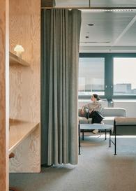 ����ʱAG���չ�˾�칫 ��������