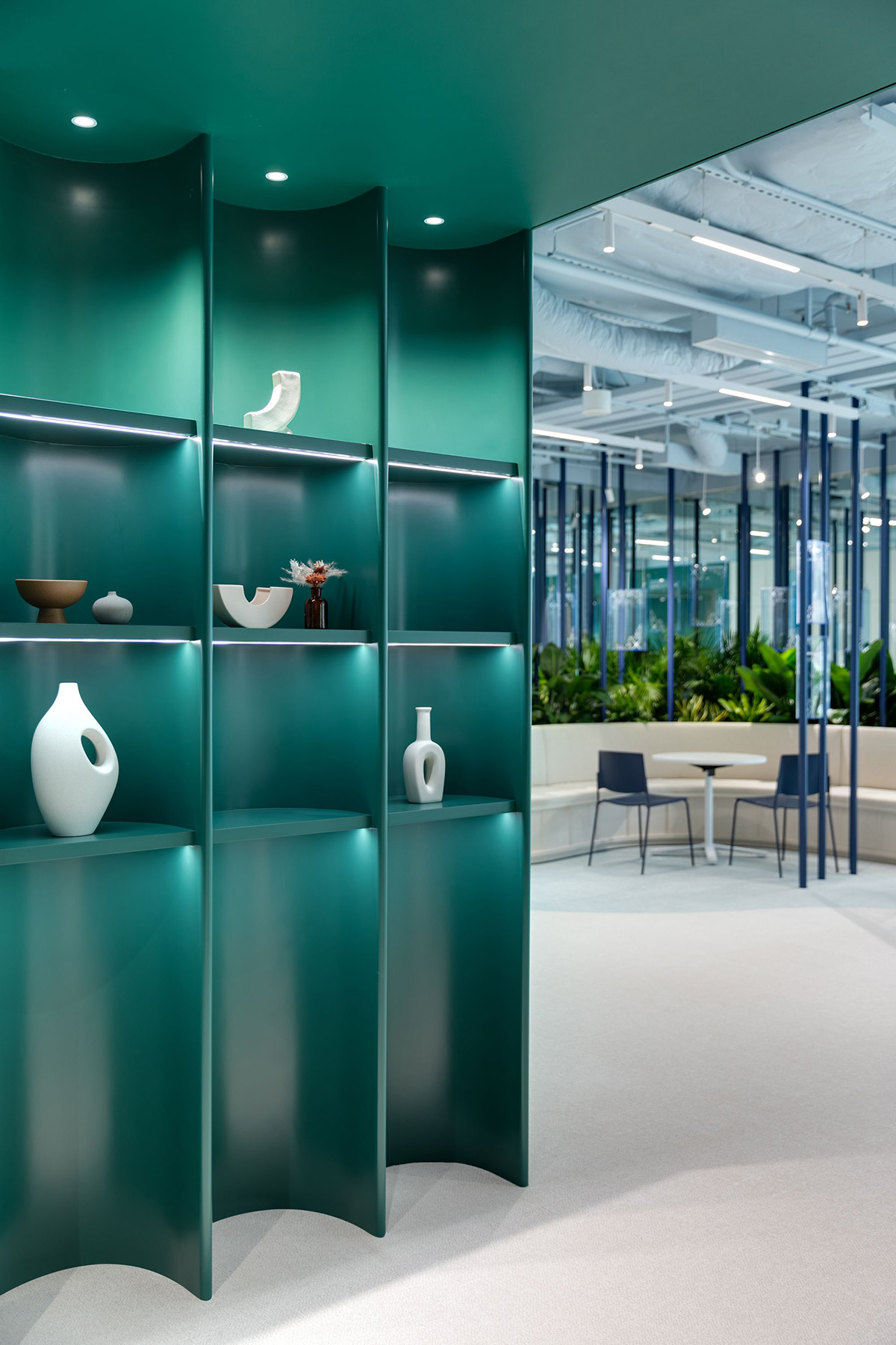 ���ھ�ͷ�����Ȼ�����Ͱ칫��ѧ