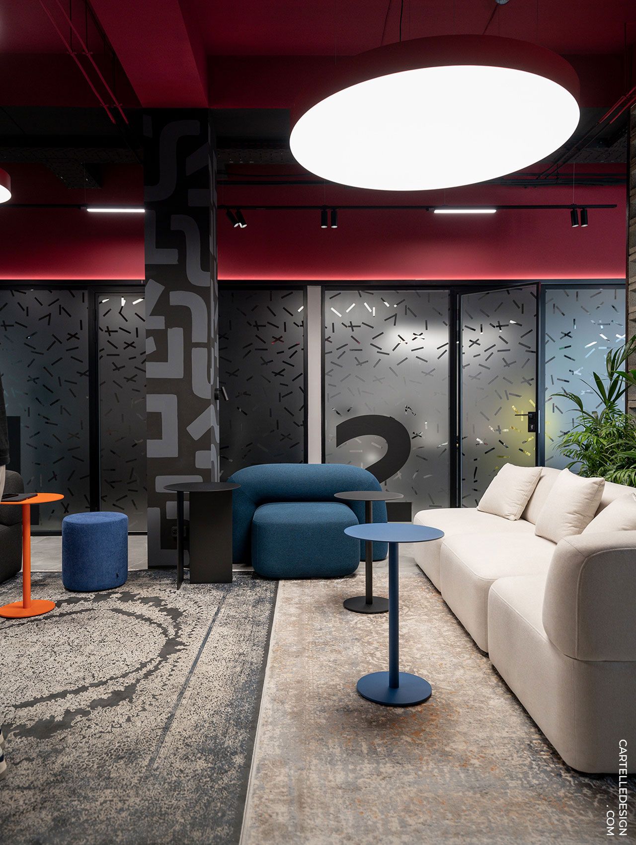 ����˹DELO���ϰ칫�������˵Ĵ���������