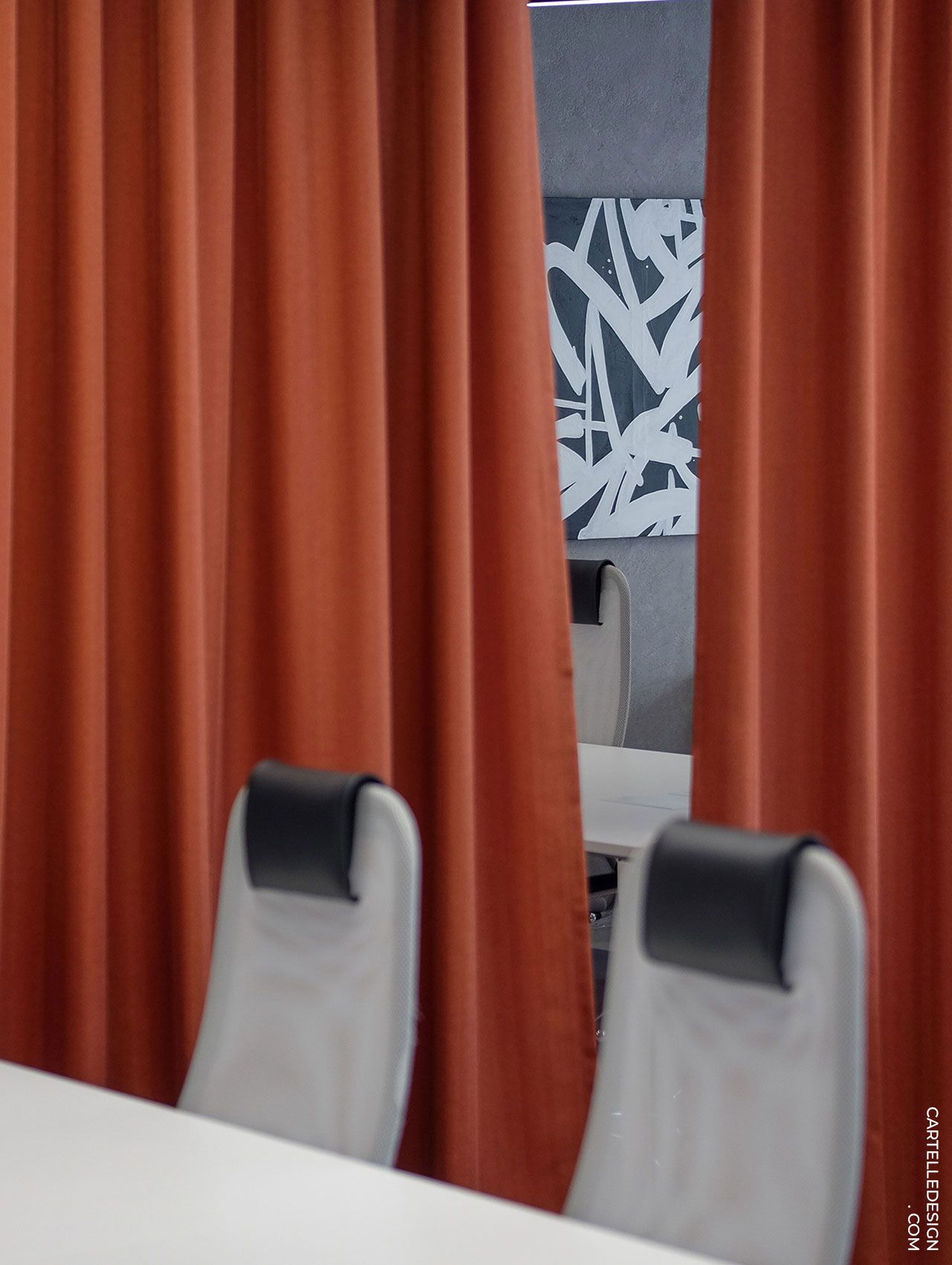 ����˹DELO���ϰ칫�������˵Ĵ���������