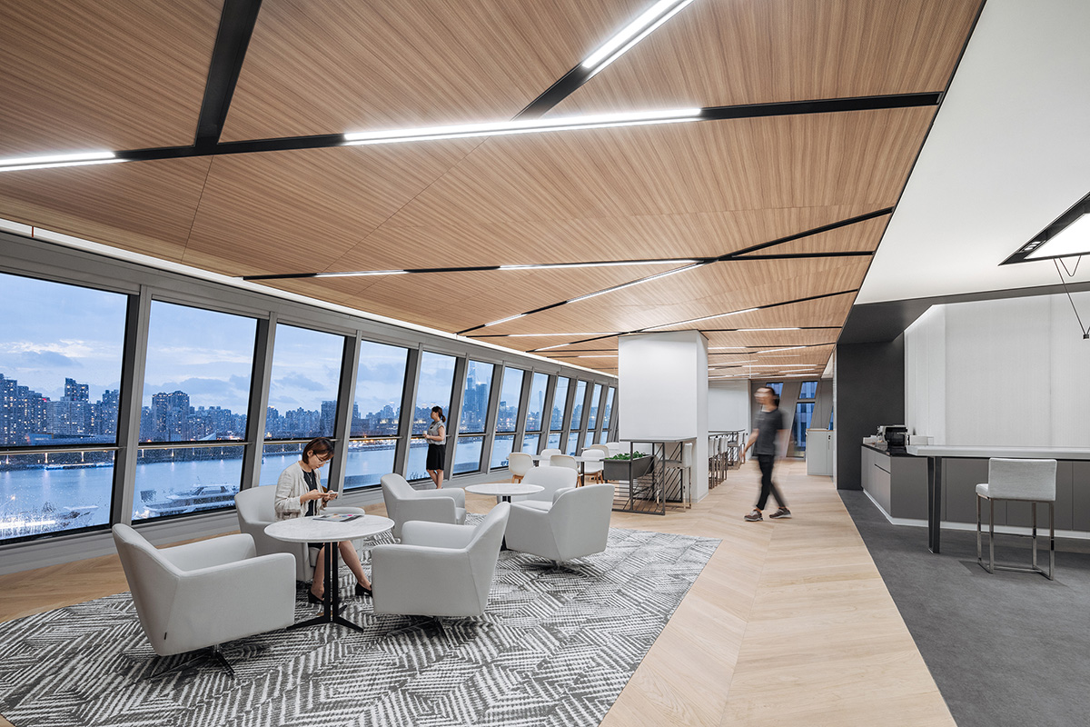 ����ߵ����ף�Զ�������Ϻ��ܲ��ռ�ʫѧ