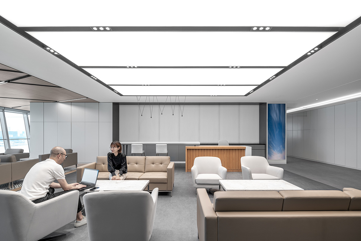 ����ߵ����ף�Զ�������Ϻ��ܲ��ռ�ʫѧ