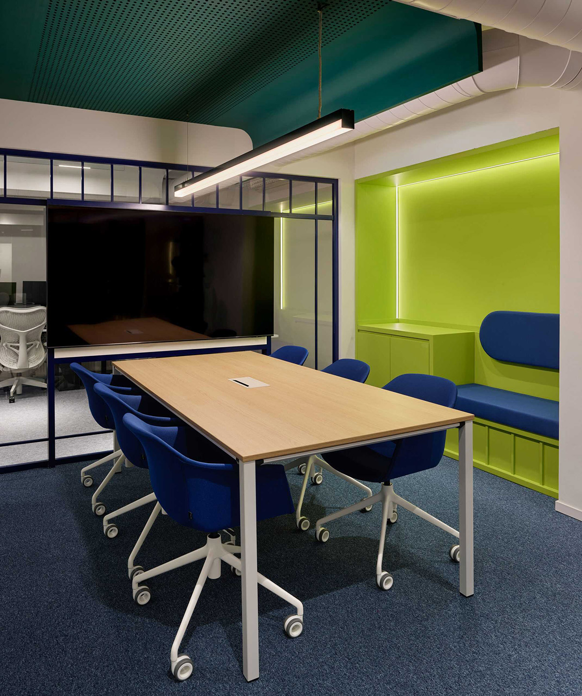 ��������Ϸ��˾�칫����ƣ�ɫ��������