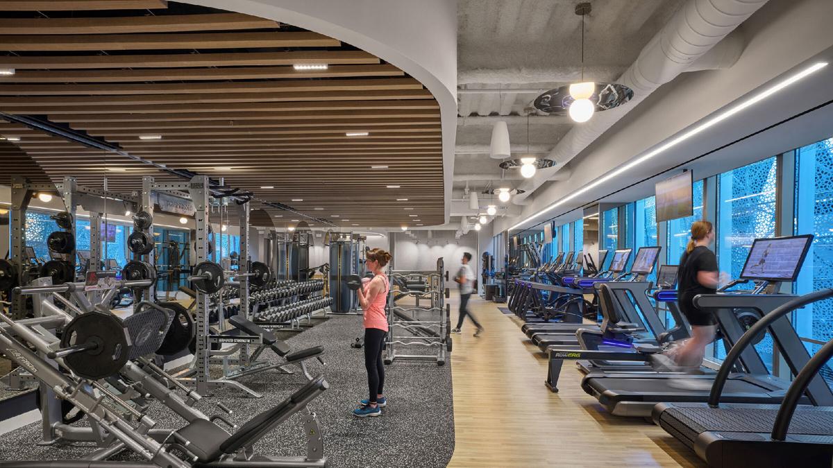 �ɽ�ɽ555Mission�׼�д��¥�������罻����ʽ���׷�������