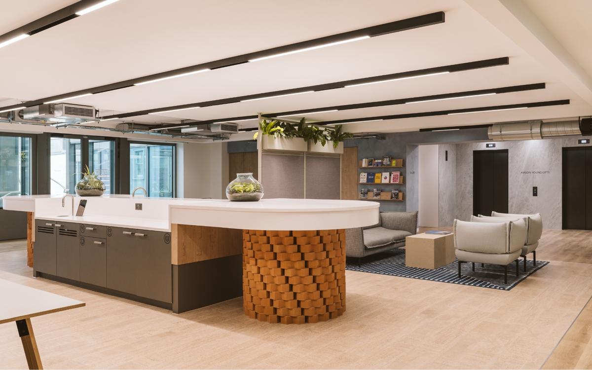 ���ز���ͷAvison Young�׶��ܲ���ESG���������δ���칫