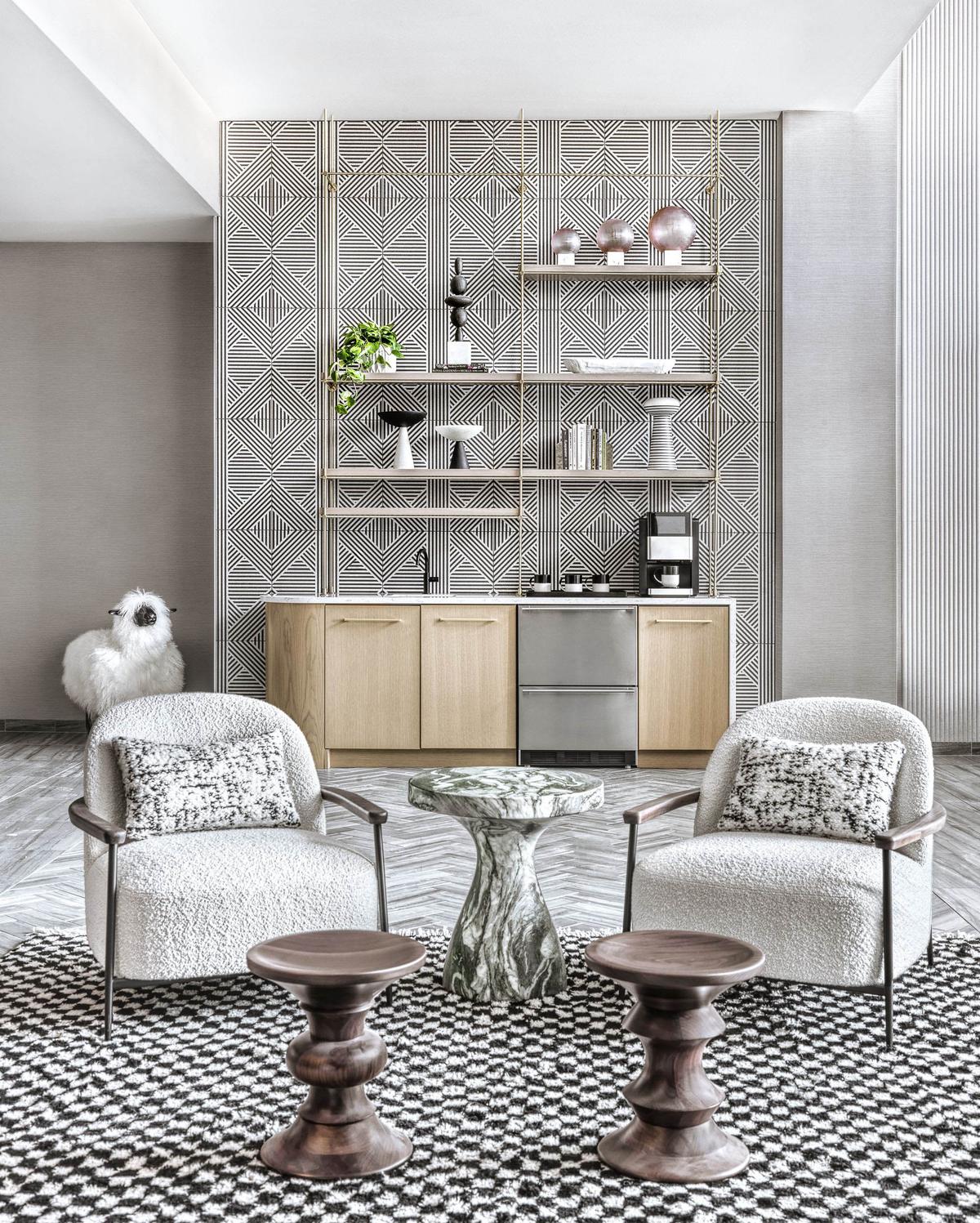 The Clover��Ԣ�������Բ���Ϊ��е�ǰ��ʱ����ѧ