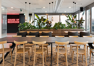 ����House of Redmore���칫��Ӧ���������ų�