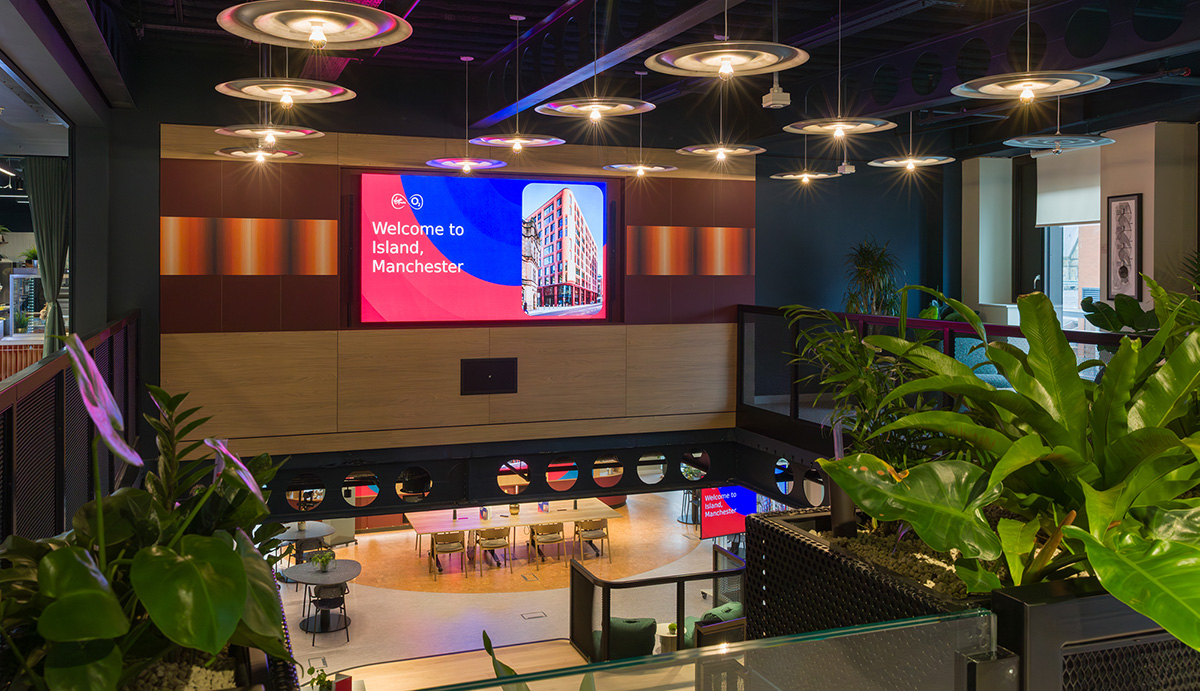���¥������������꣺�ƶ�����Virgin Media O2��ϰ칫��Ʋ��