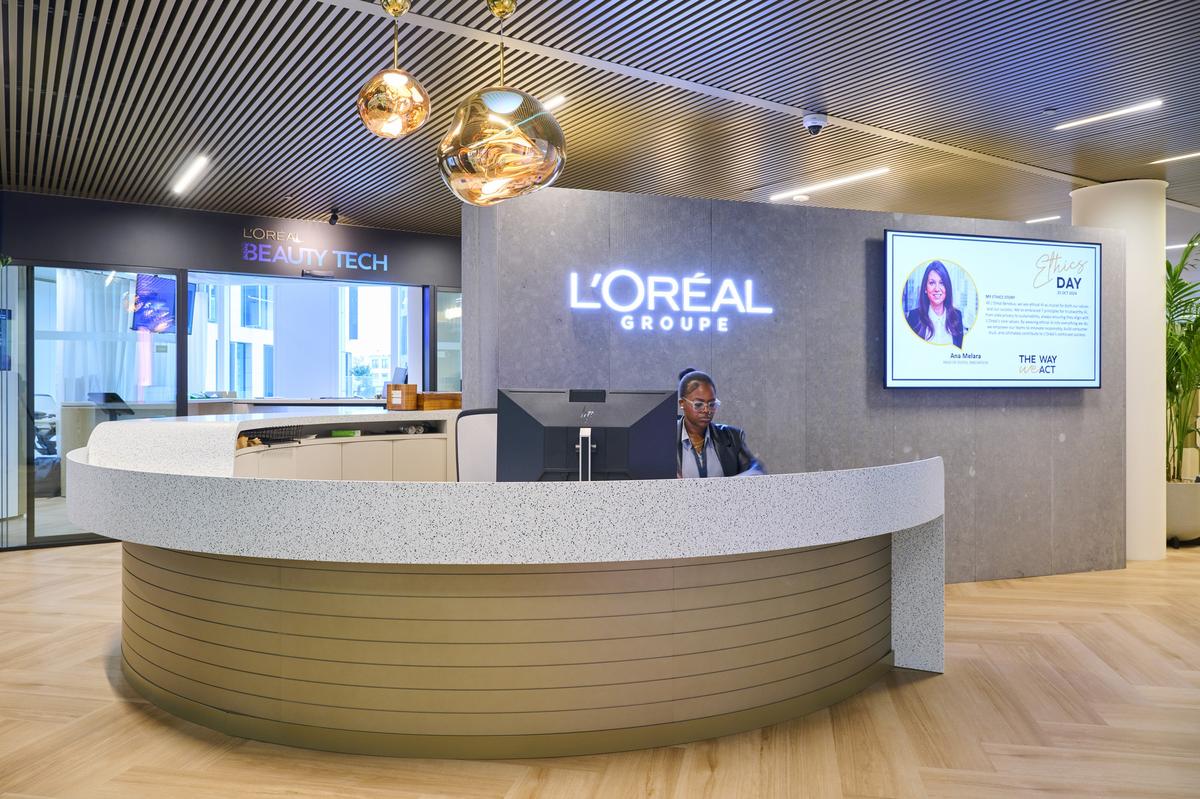 �ȷ�Ʒ�����ԣ�L'Oreal��³������Ԫ�鶯����ѧ�ռ�