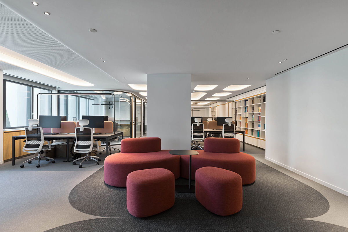 KPMG�������ŵ��ܲ���LEED����֤�Ŀɳ������