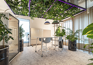 Accenture������˹�ܲ�����Χ��Ȱ칫��ƾ�������пռ�
