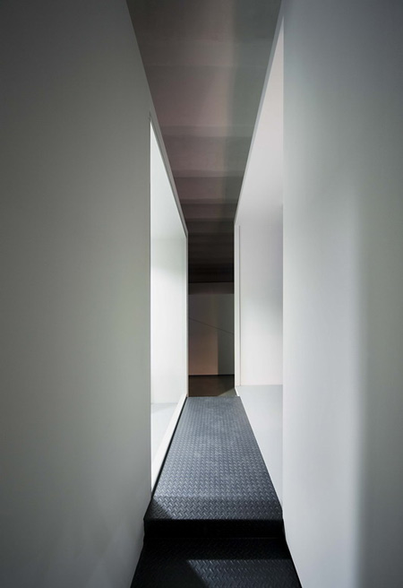 “盒子”建造:Wanda Reich and Noémi Varga